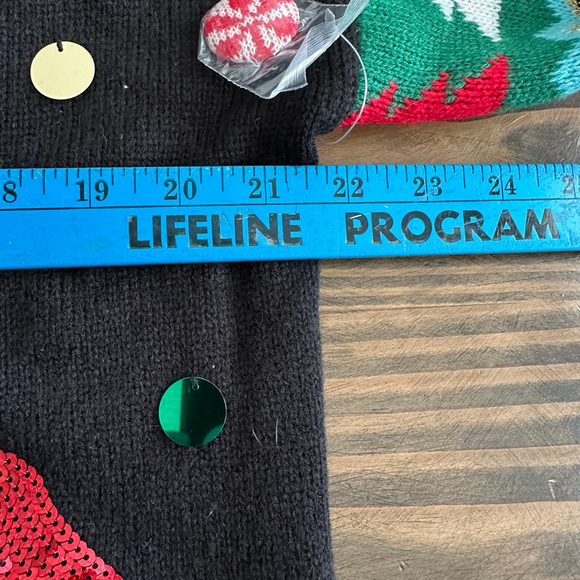 Womens Holiday Time Christmas Cardigan Sweater M Black Red Ugly Holiday - Picture 10 of 11